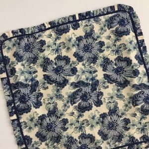 French Country Living Pillow Sham (1) Euro